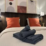 Apartament Avec Garage - 5mn Aeroport Bale *